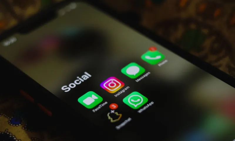 Close Friends, Open Secrets: The Instagram Feature That Keeps Humiliating Famous People